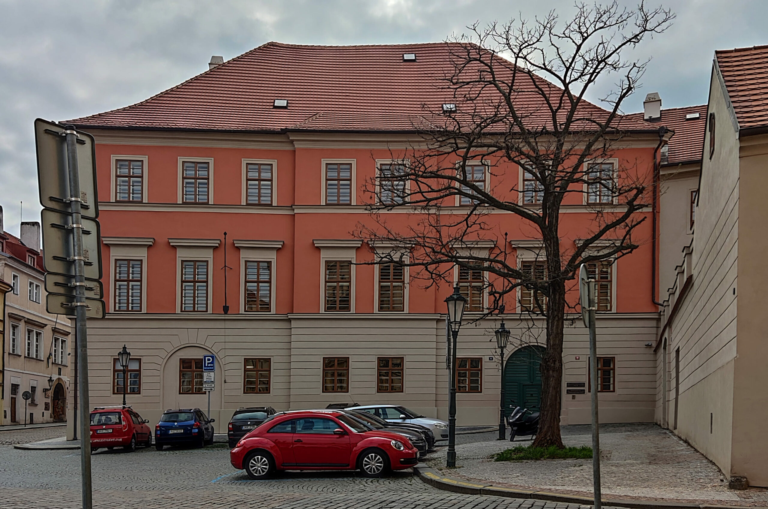 Dnešní podoba Trauttmannsdorfského paláce (Foto: Miloslav Čech)